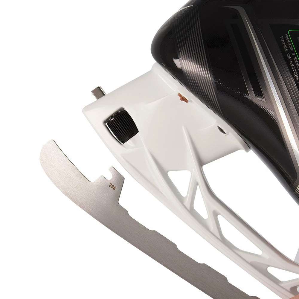 CCM RIBCOR 100K PRO SENIOR HOCKEY SKATES 9 CCM RIBCOR 100K PRO SENIOR HOCKEY SKATES - Image 7