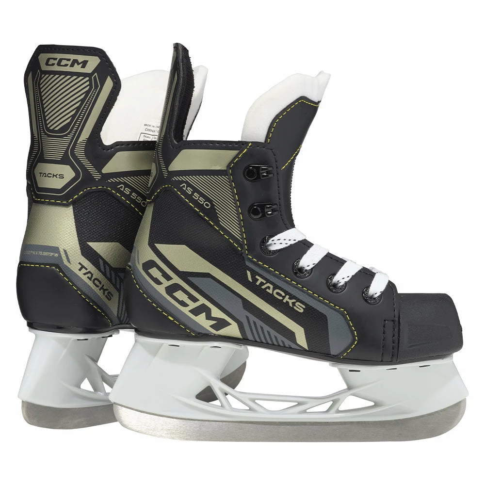 C.C.M. CCM TACKS AS 550 YOUTH HOCKEY SKATES 3 C.C.M. CCM TACKS AS 550 YOUTH HOCKEY SKATES